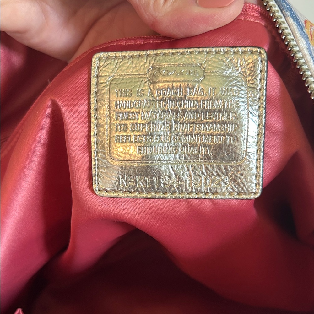 Coach Multicolor Signature Shoulder Bag - Picture 13 of 16